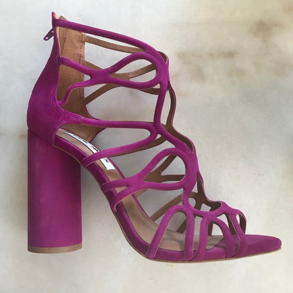 Steve Madden - Picture 1 of 6